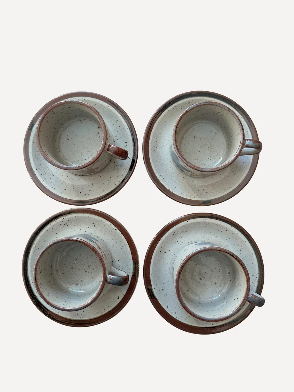 Set of 4 Stoneware Tea Cups with Saucers