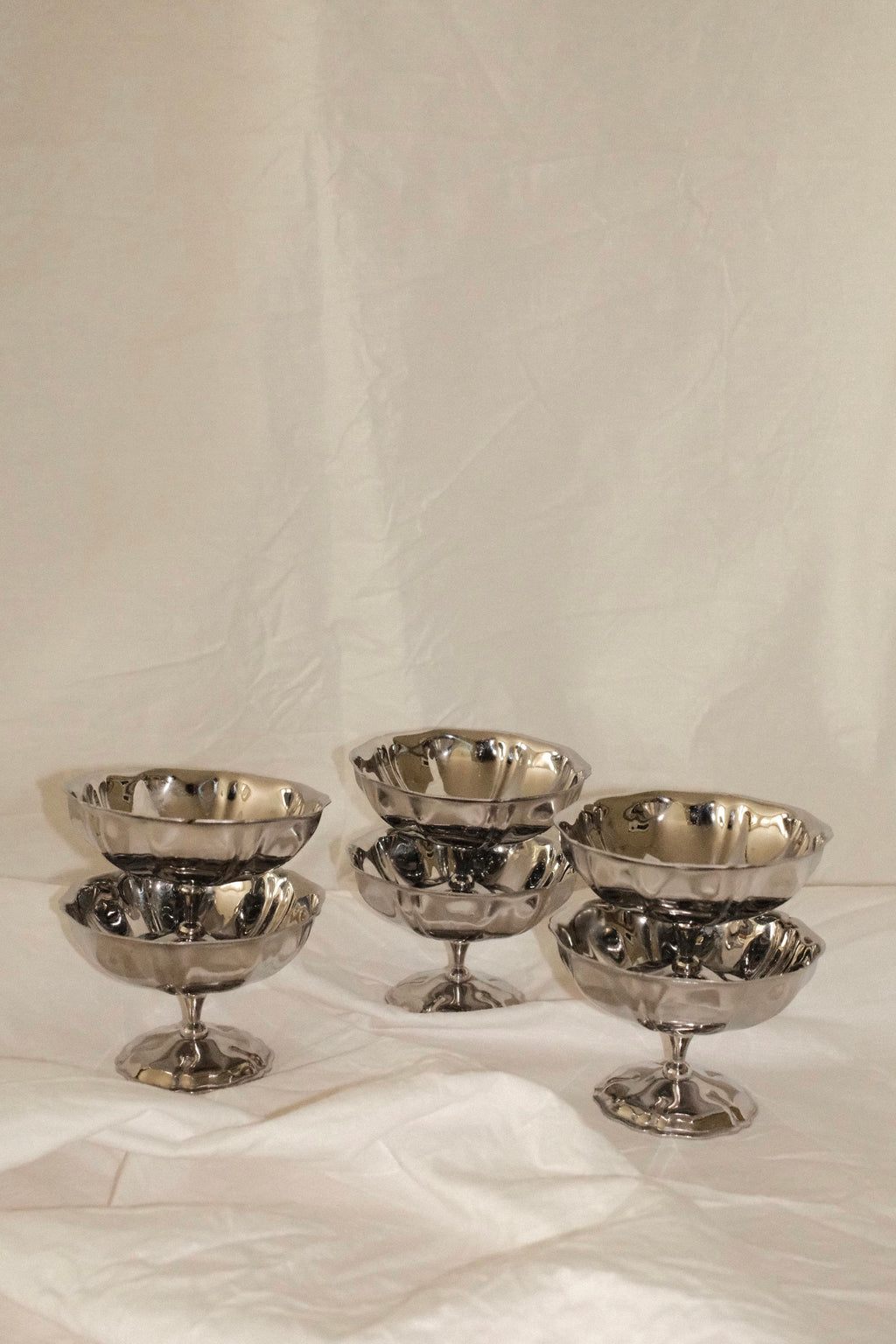 Set of 6 Vintage Pedestal Dessert Bowls