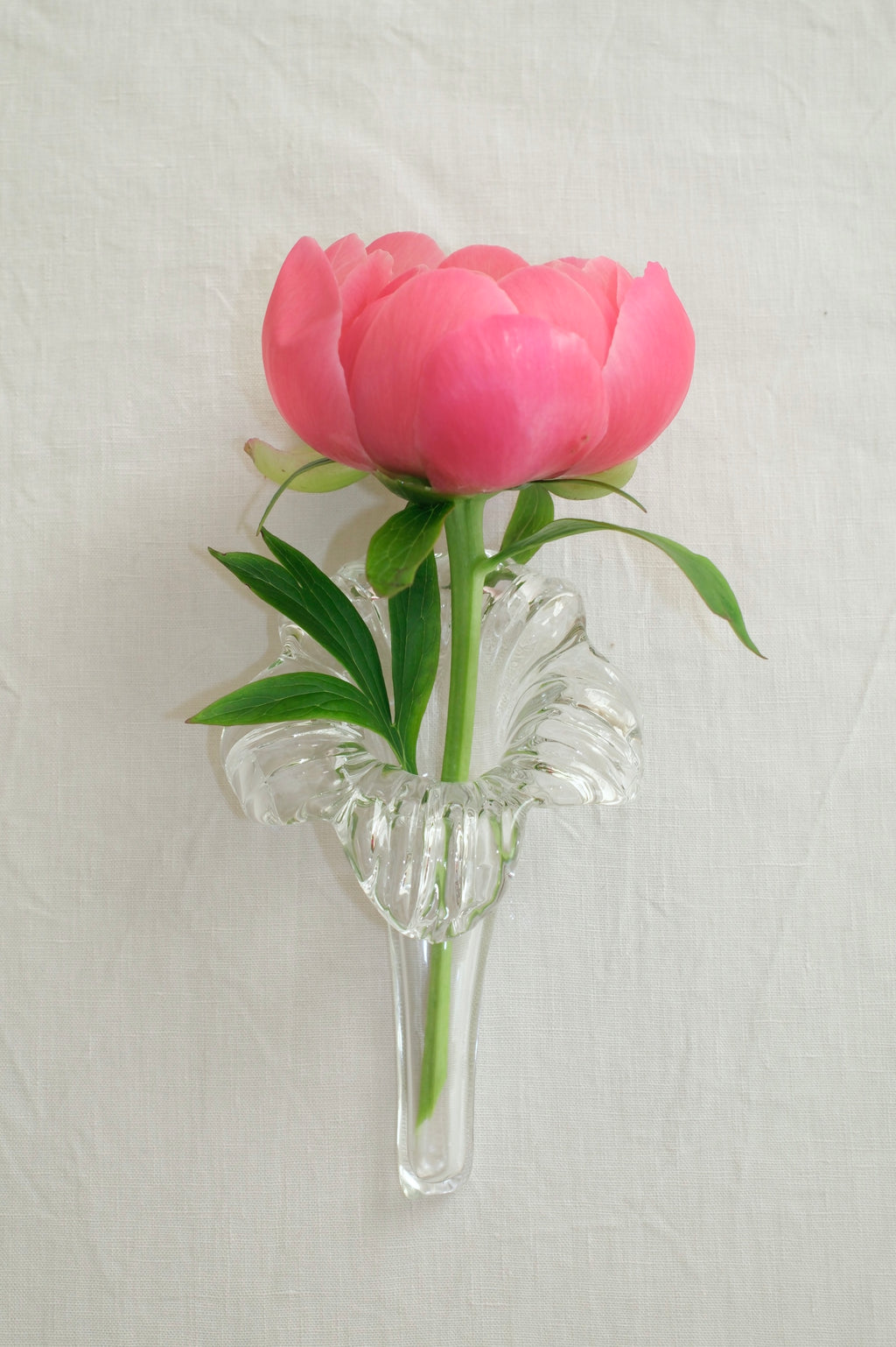 Vintage Lily-Shaped Glass Bud Vase