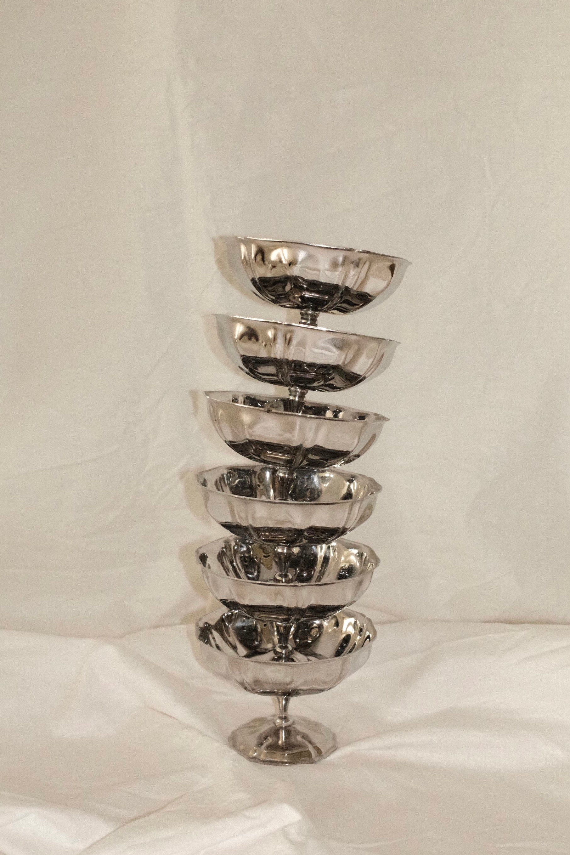 Set of 6 Vintage Pedestal Dessert Bowls